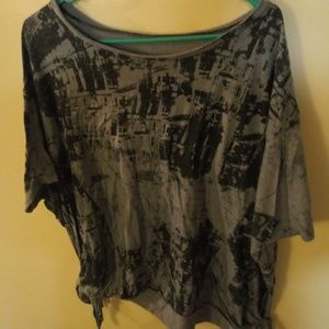 Women's City Landscape Printed Top
